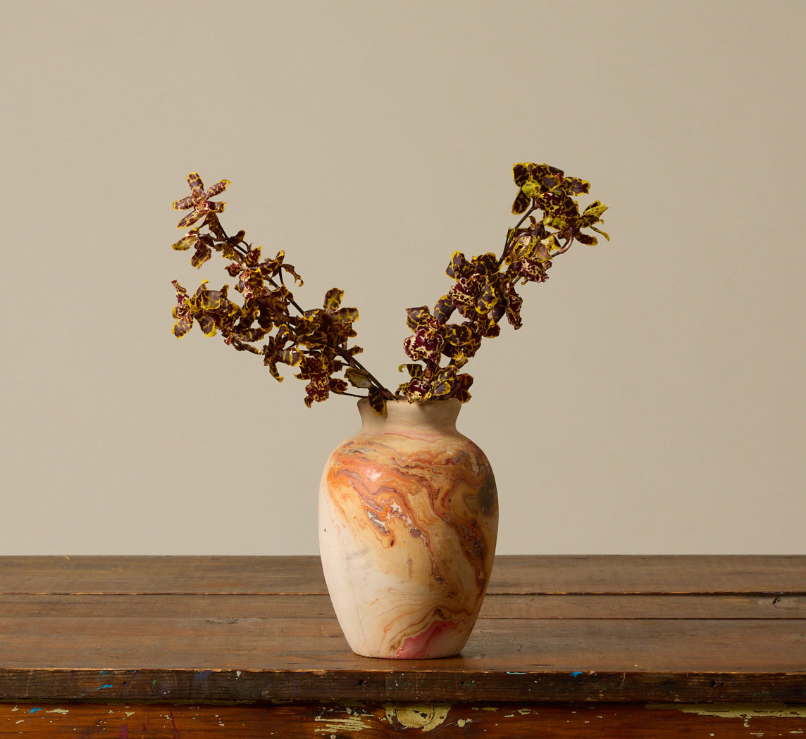VINTAGE NEMADJI VASE IN SIENNA BLUSH