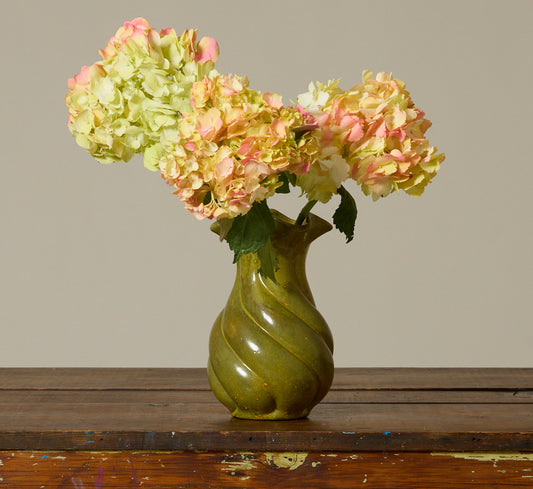 VINTAGE STUDIO POTTERY VASE IN EARTH GREEN