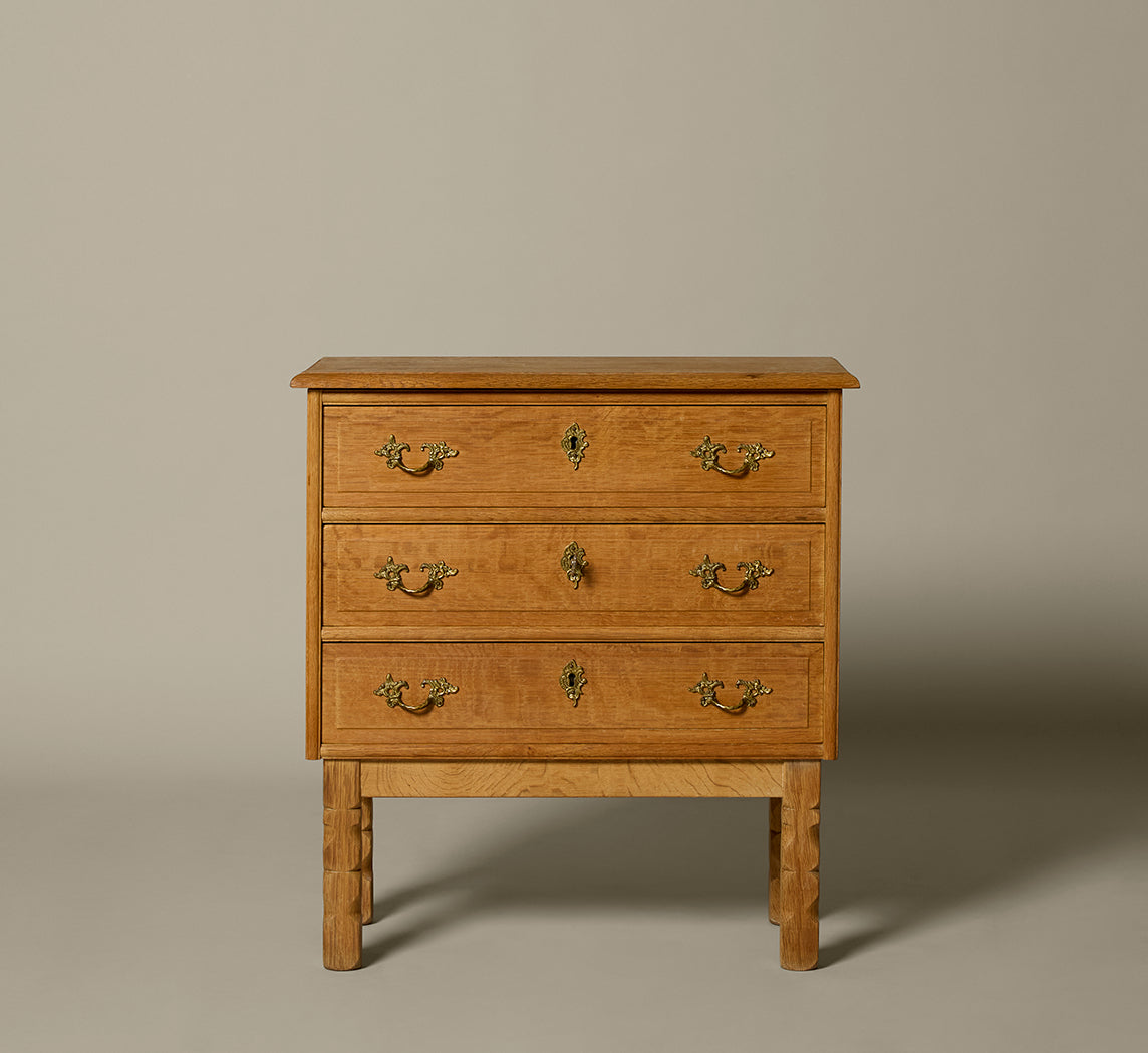 MANNER OF KJAERNULF DANISH OAK CHEST, C. 1970'S