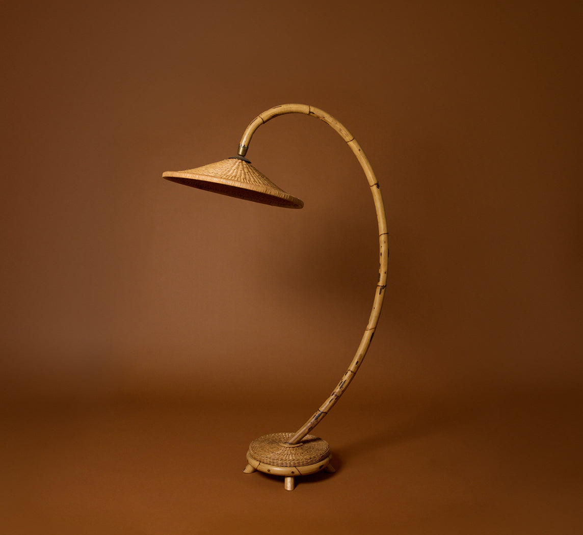 1950S ITALIAN MID CENTURY MODERN BAMBOO & BRASS ARC FLOOR LAMP