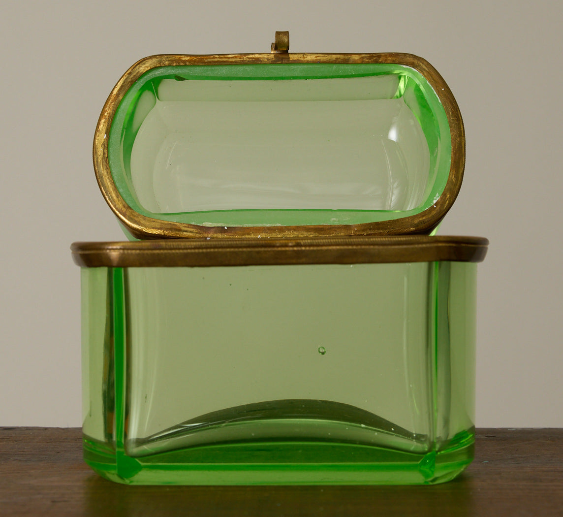 FRENCH VICTORIAN GREEN GLASS BOX