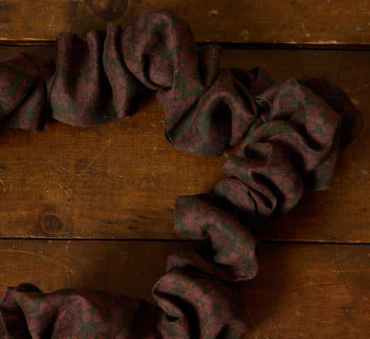 PIERCE & WARD EXPRESSIONIST FLORAL CORD COVER