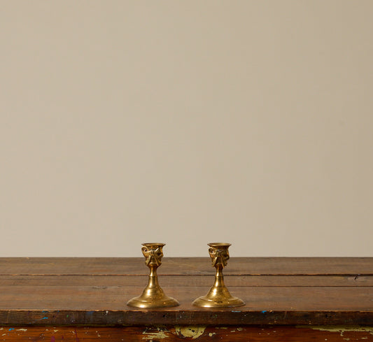VINTAGE BRASS CANDLESTICK HOLDERS WITH PETITE BOWS
