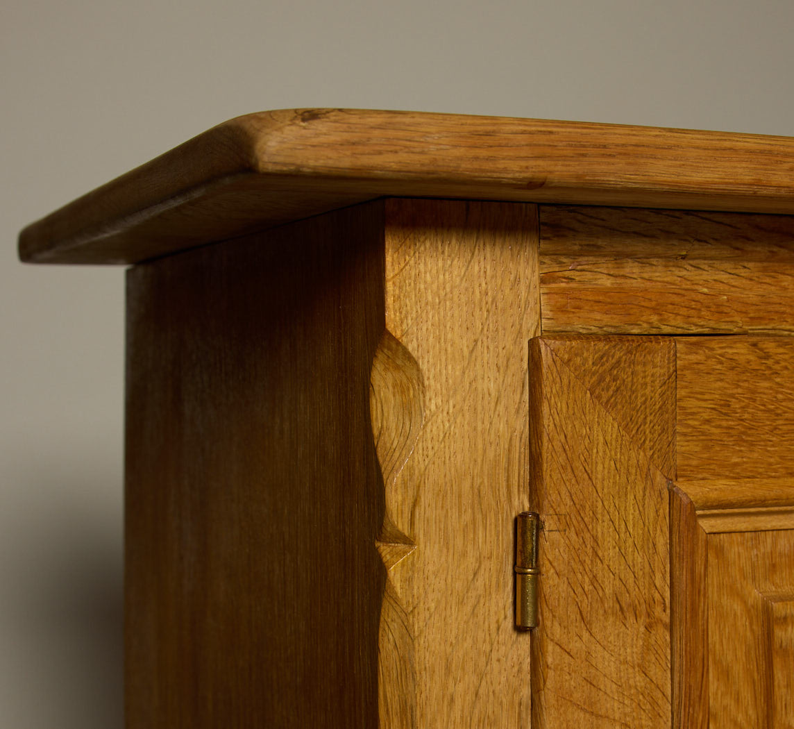 1970'S DANISH OAK SIDE BOARD WITH GLASS  DOORS IN THE MANNER OF HENNING KJÆRNULF