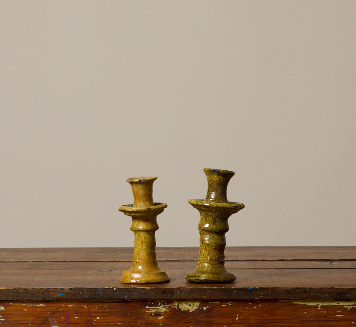SMALL TAMEGROUTE CANDLESTICK HOLDER IN OCHER