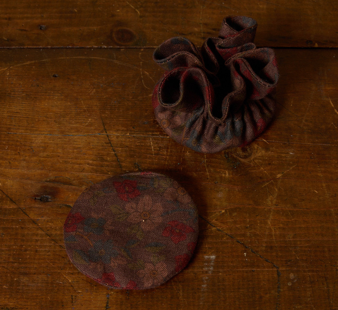 PIERCE AND WARD GLASS SLIPPER COASTER IN TWIGGY BROWN FLORAL