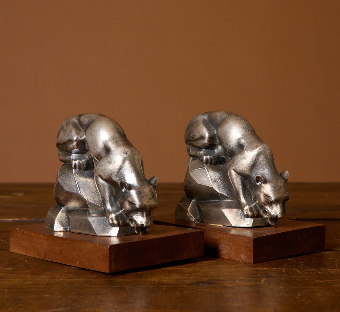 PAIR OF 1930S DRINKING PANTHER BOOKENDS