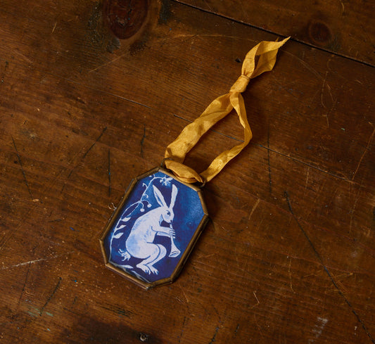FESTIVE HARE LOCKET ORNAMENT