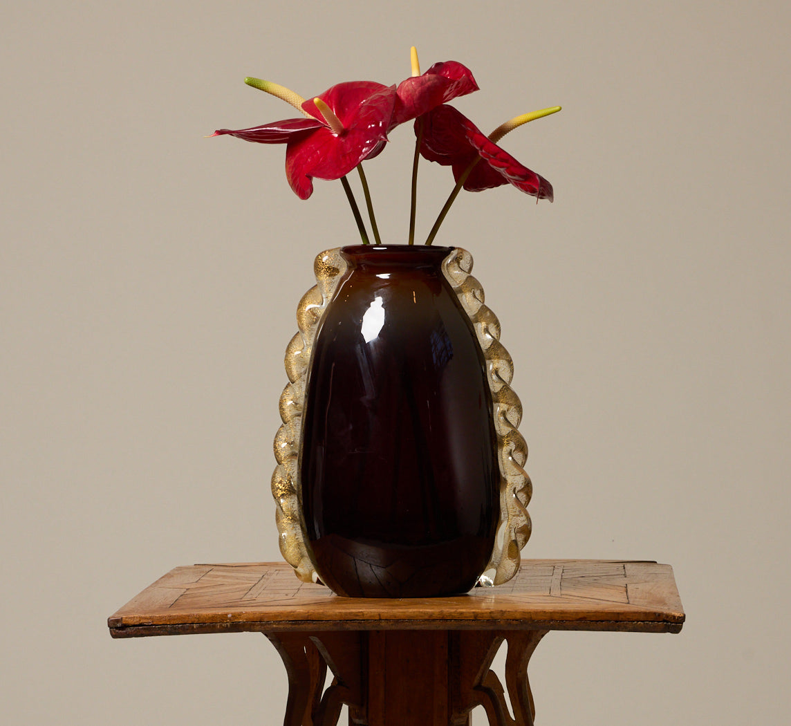 MID CENTURY ITALIAN MURANO GLASS VASE WITH RIPPLE EDGE