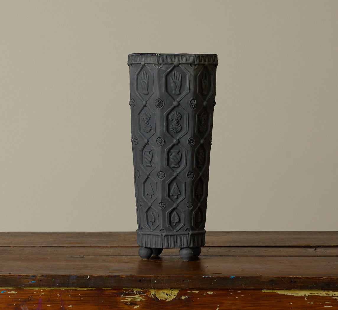 CARA BAUERMEISTER ARTIST'S TOUR VASE IN SLATE