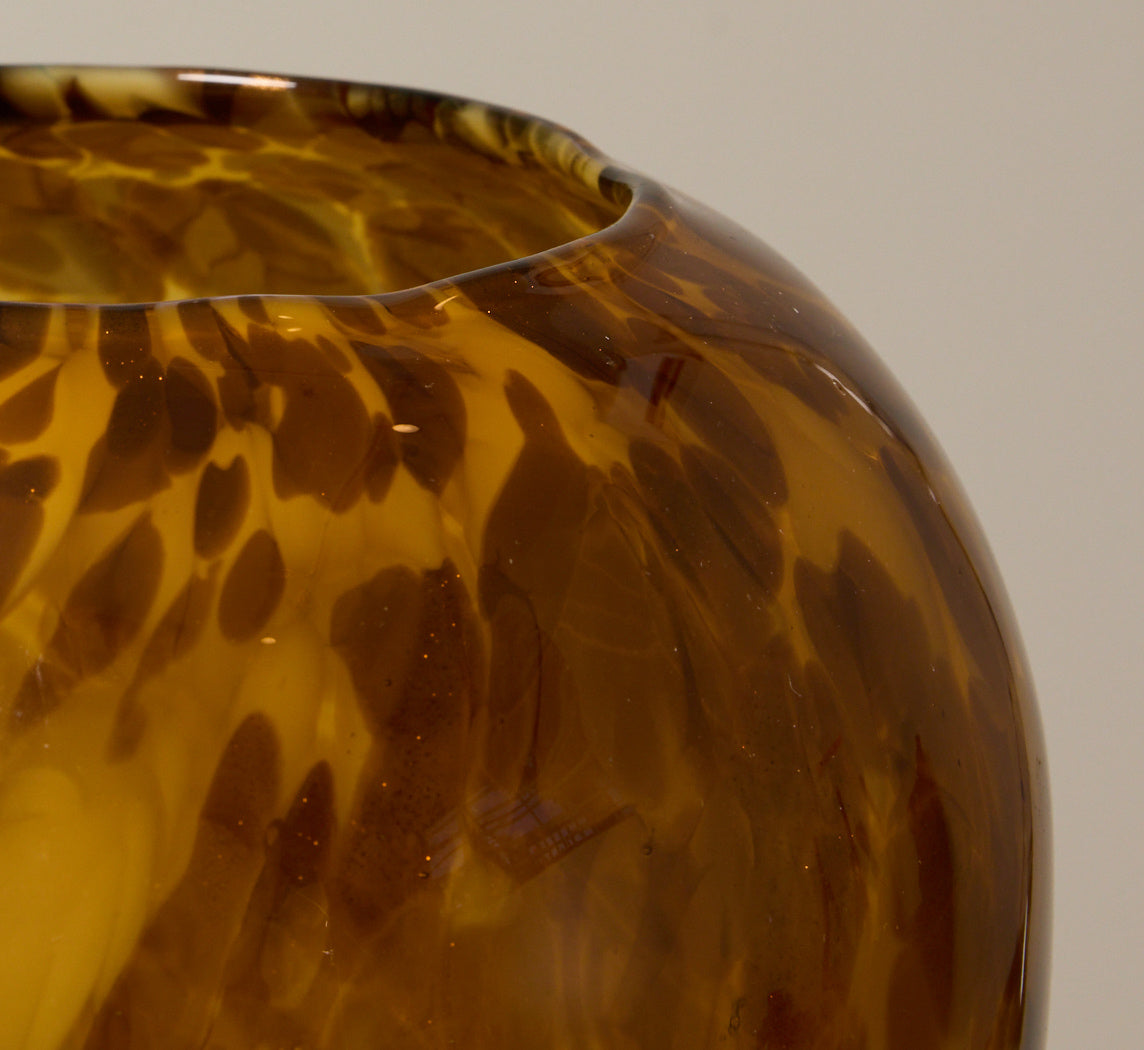 VINTAGE ITALIAN GLASS TORTOISE SHELL VASE