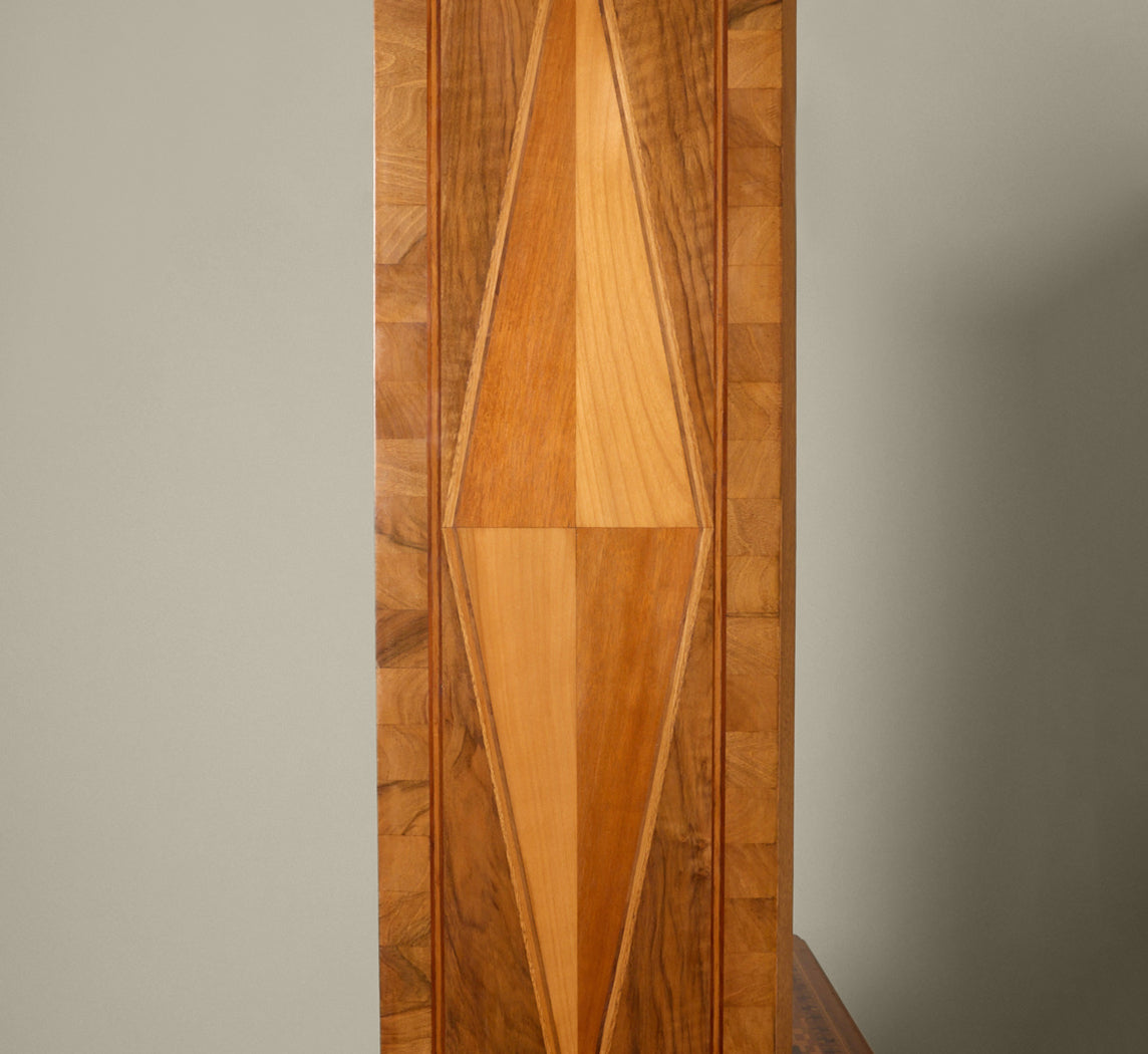 LATE 19TH CENTURY FRENCH STRAW MARQUETRY DEUX-CORPS DISPLAY CABINET