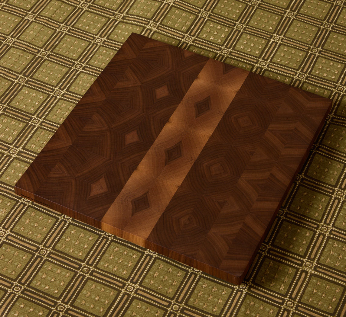 WALNUT END GRAIN CUTTING BOARD