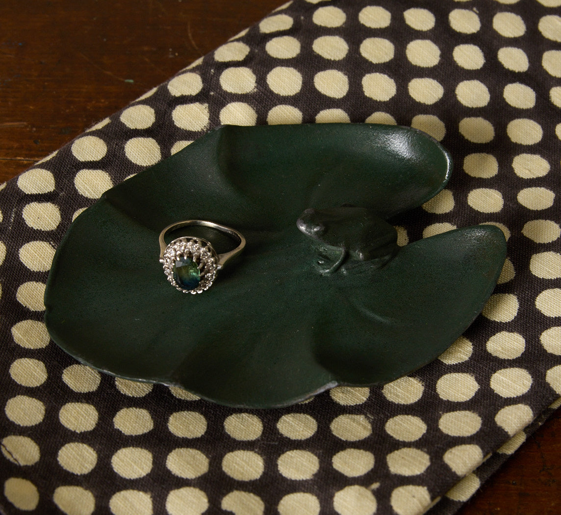 1920S FRENCH VIDE POCHE OF SMALL FROG ON WATER LILY LEAF BY MAX LE VERRIER (1891-1973)