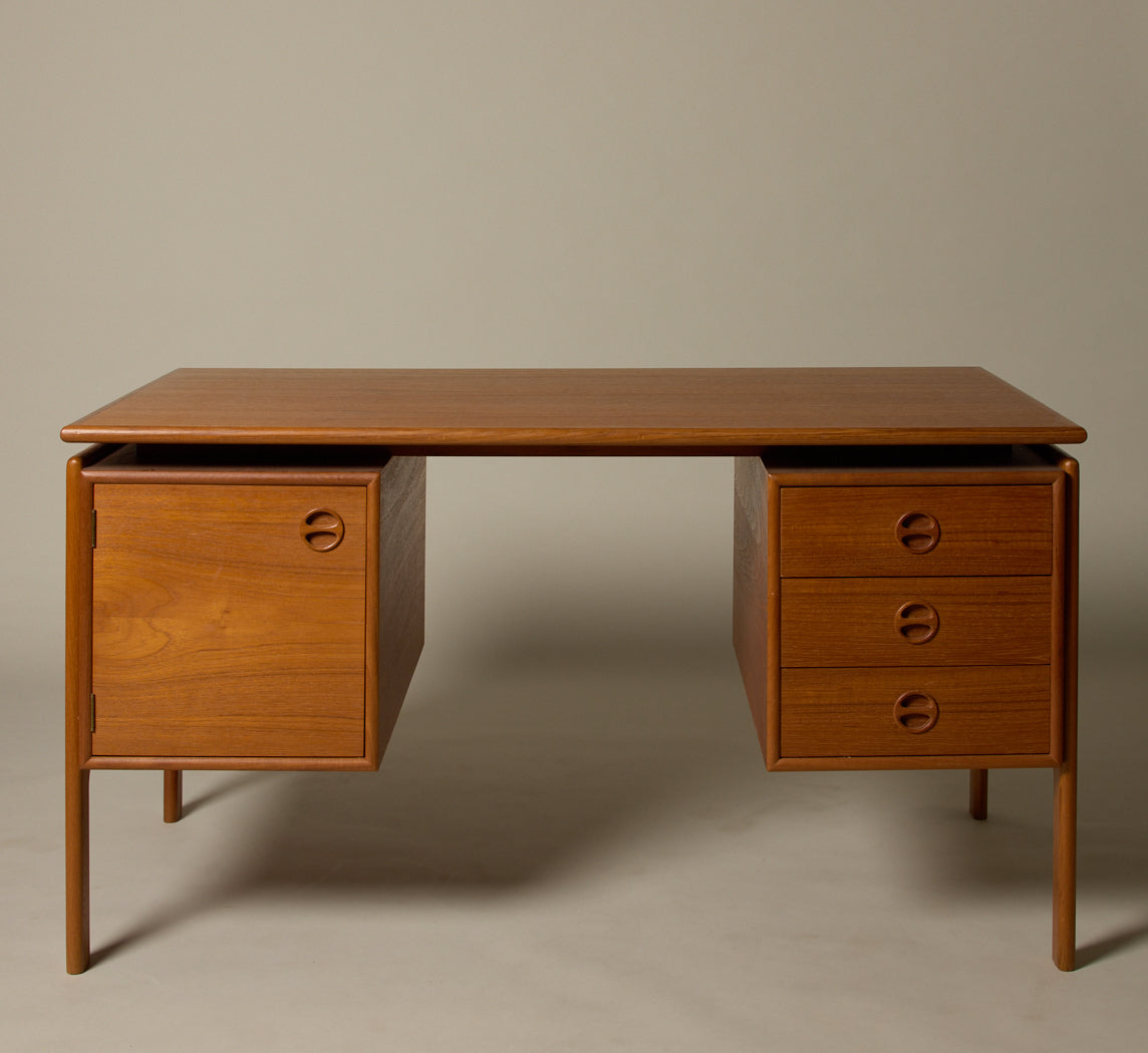 DANISH TEAK DESK ATTR. TO VODDER FOR G.V. MOBLER