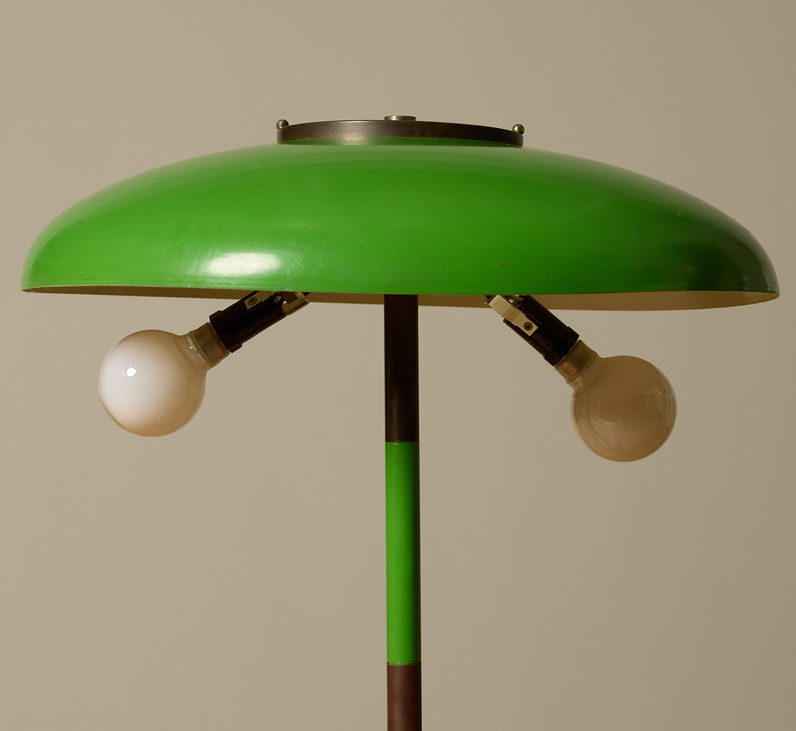 MID CENTURY GRASS GREEN ENAMEL TABLE LAMP WITH PINK MARBLE BASE