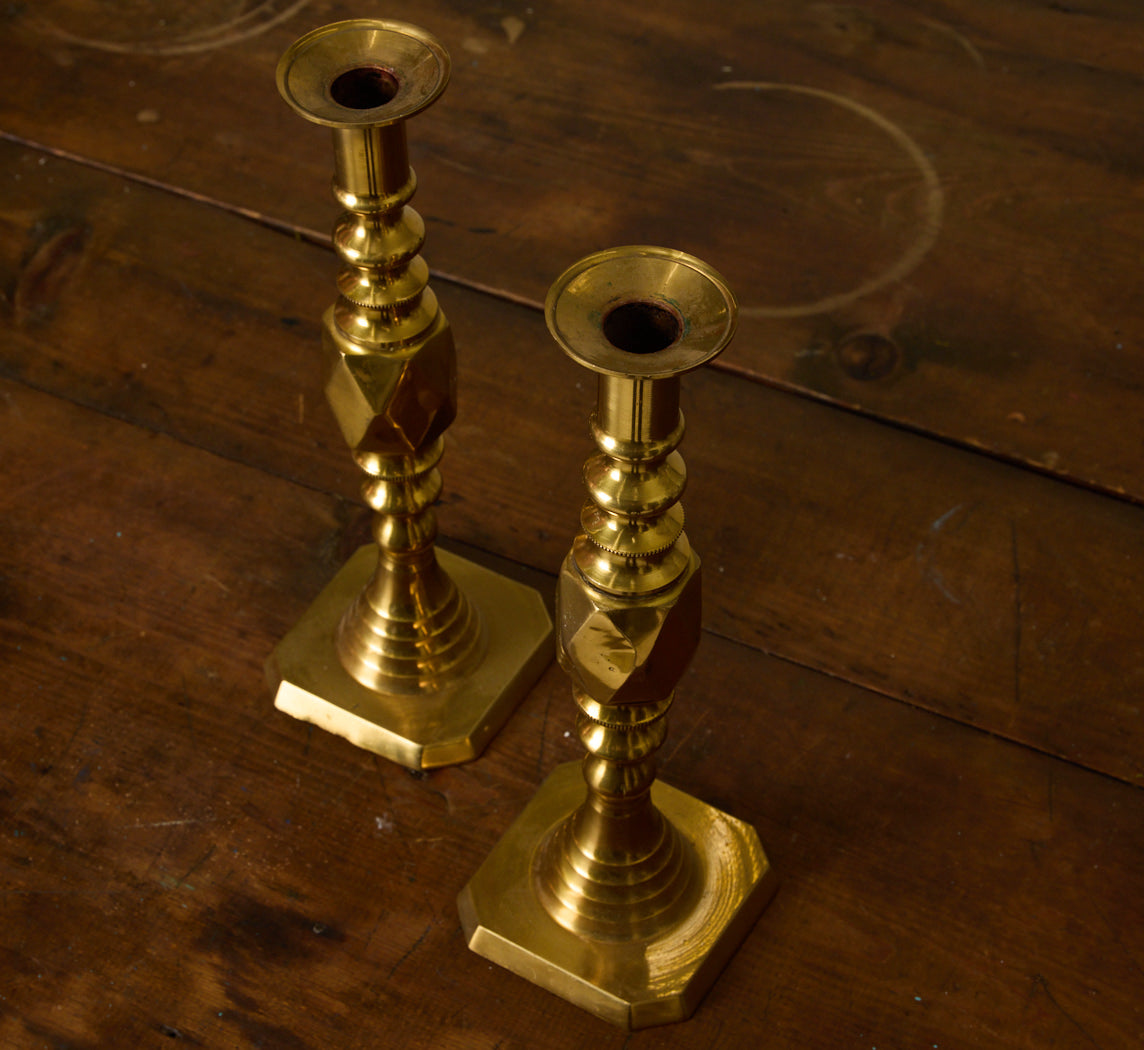 PAIR OF TAPERED BRASS CANDLESTICK HOLDERS
