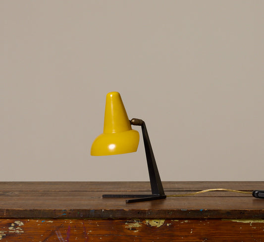 1950S EUROPEAN MODERNIST BANANA TRIPOD LAMP