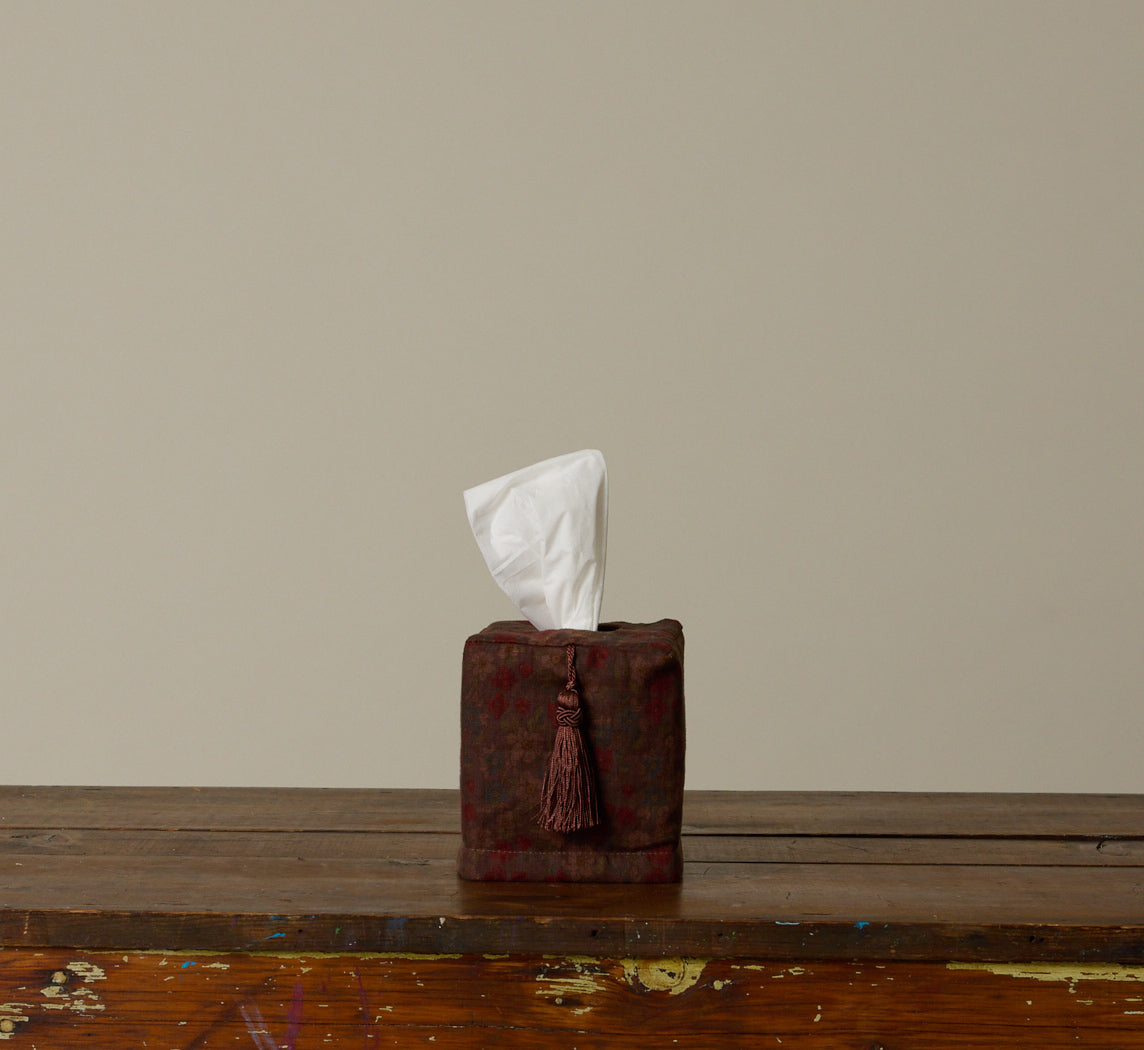 PIERCE & WARD TWIGGY BROWN FLORAL TISSUE BOX COVER