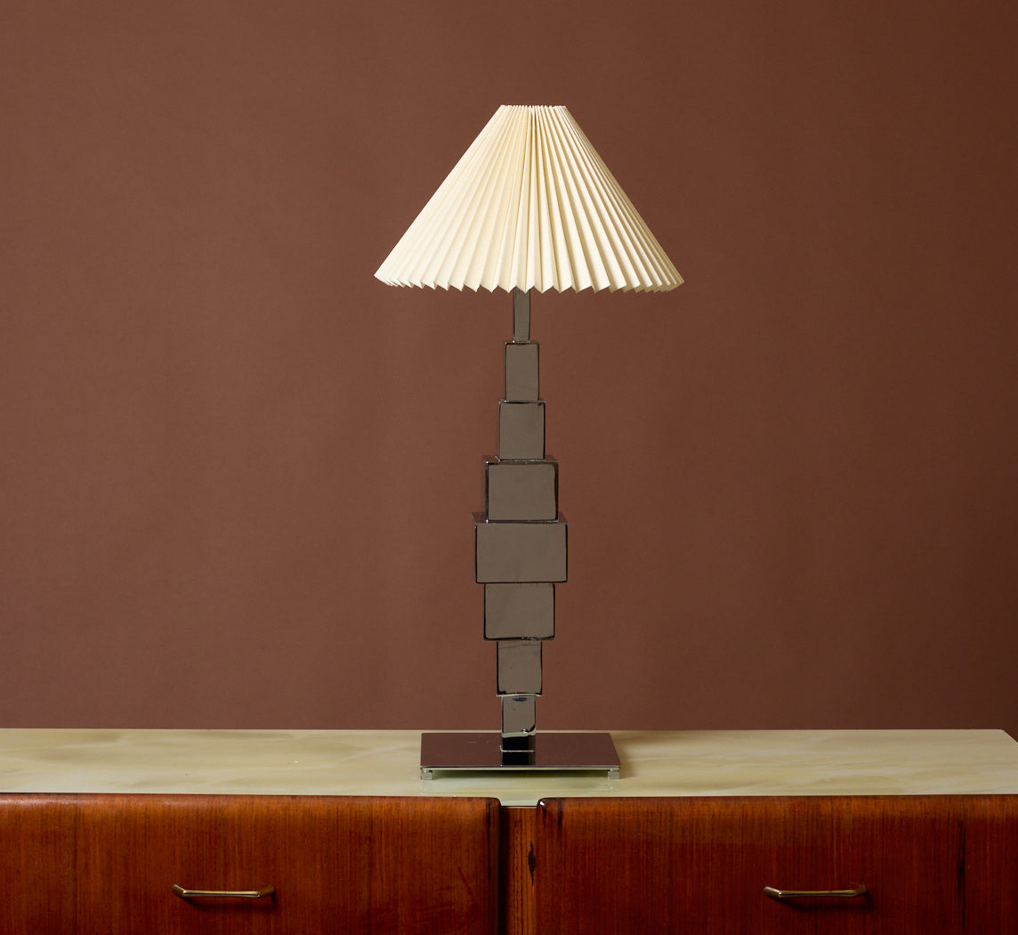 1970S CHROME SCULPTURAL TABLE LAMP BY CURTIS JERE