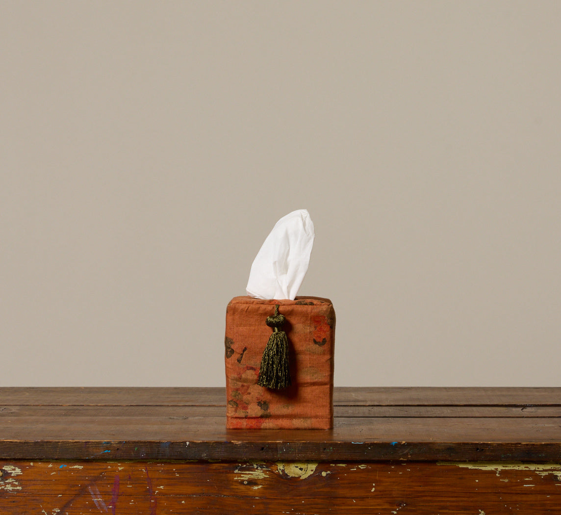 PIERCE & WARD APRICOT FLORAL LINEN TISSUE BOX COVER