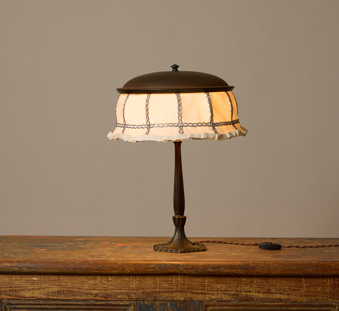 DUTCH ART DECO COPPER TABLE LAMP WITH HOOP SHADE, CIRCA 1925