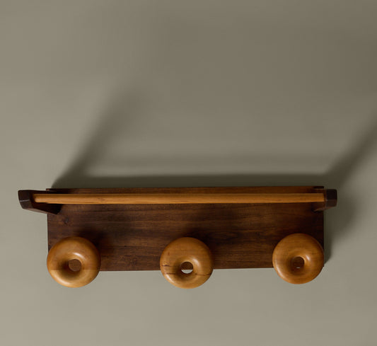 1950S SCANDINAVIAN WOODEN COAT RACK