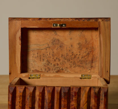 1960S FRENCH BURL JEWELRY BOX WITH SECRET COMPARTMENT