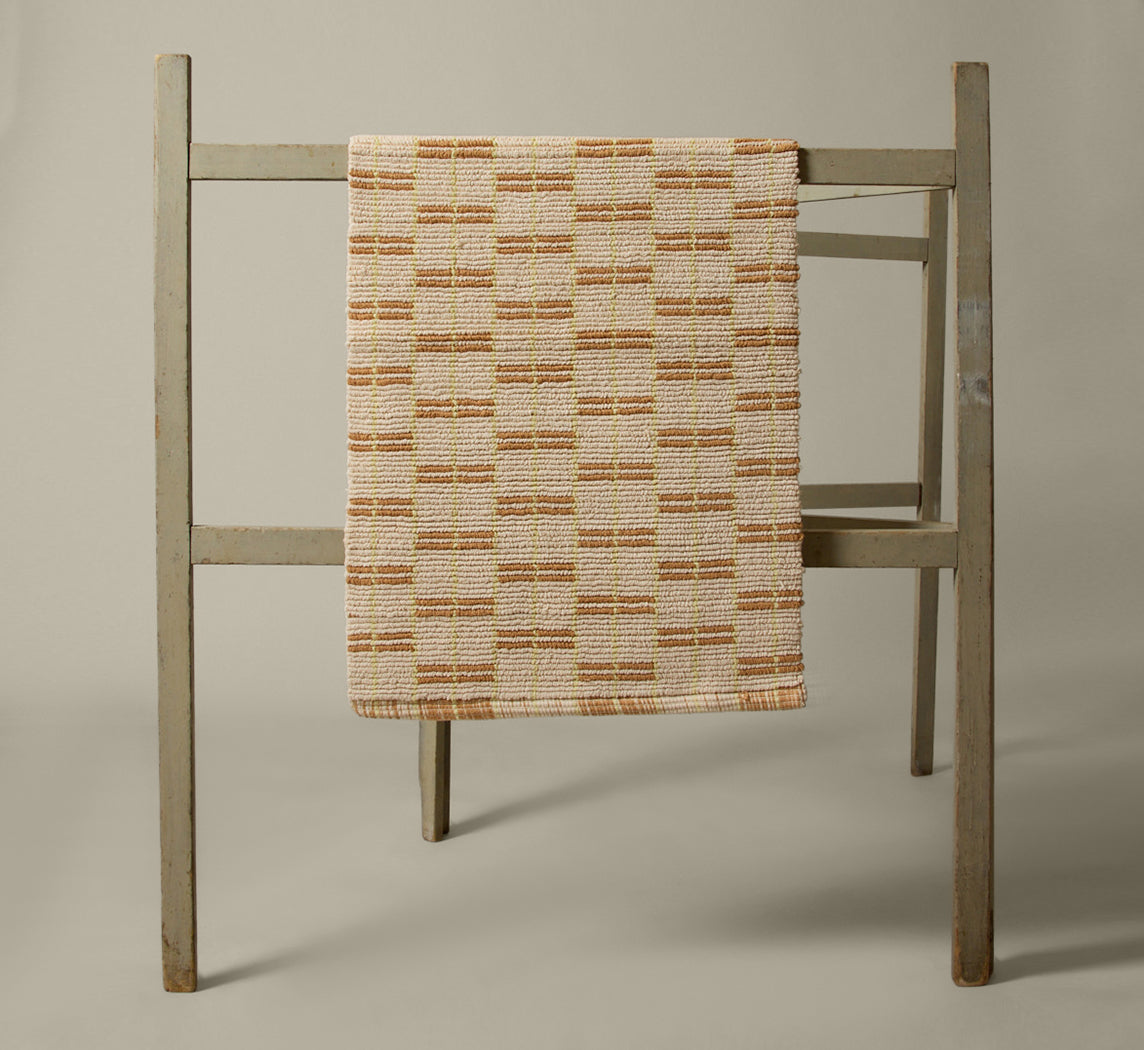 LUPE BATH MAT IN LIME AND TAN