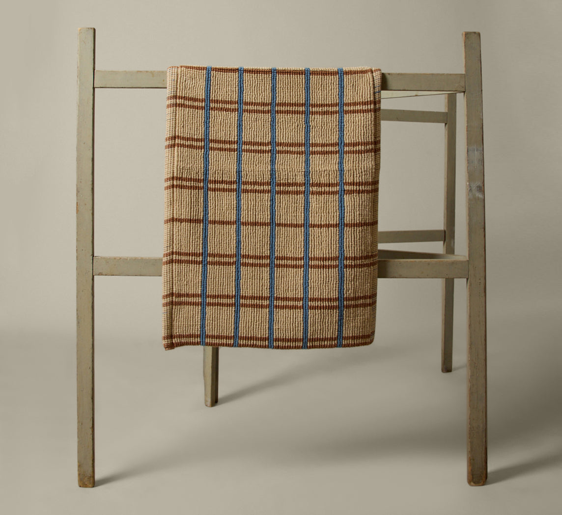 LUCIA BATH MAT IN AZUL AND TAN