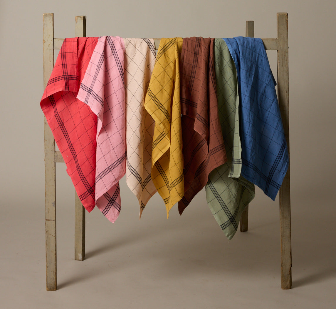 CHARVET FRENCH LINEN TEA TOWEL IN TANGO – Pierce Ward