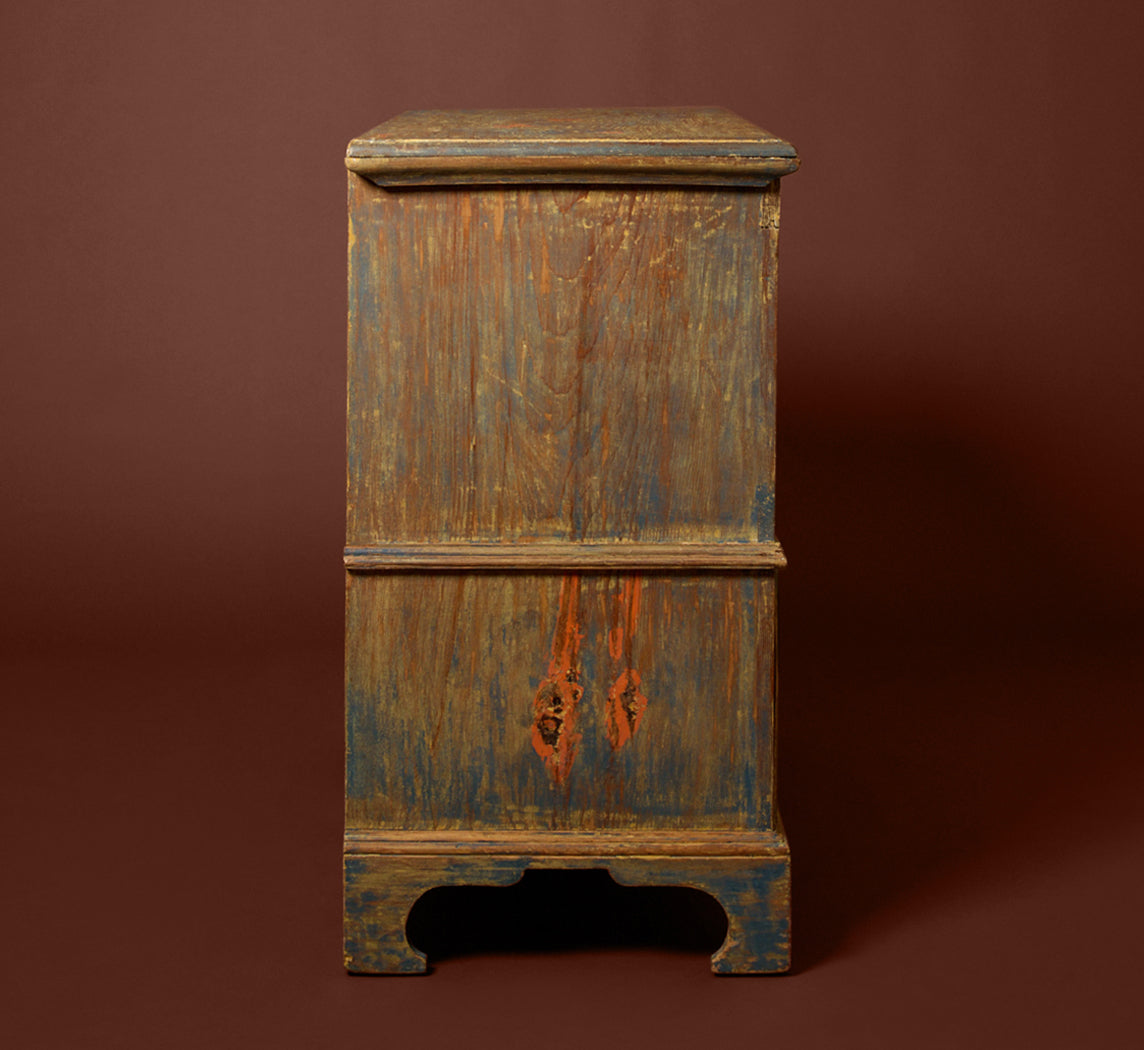 EARLY 19TH CENTURY AMERICAN BLANKET CHEST