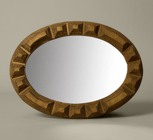 EARLY 19TH CENTURY GILDED OVAL TRAMP ART MIRROR