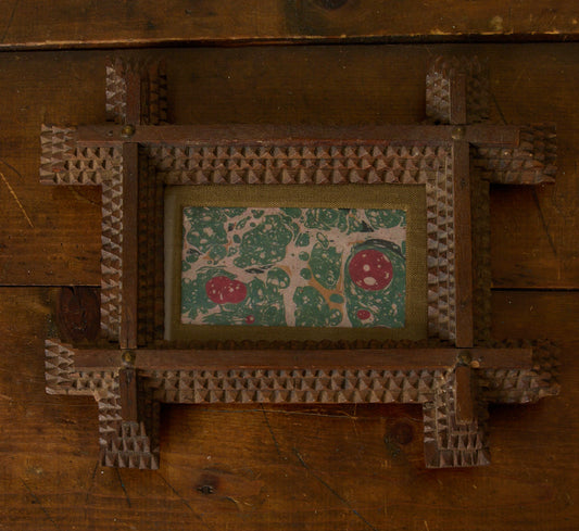 MID CENTURY GEOMETRIC TRAMP ART FRAME