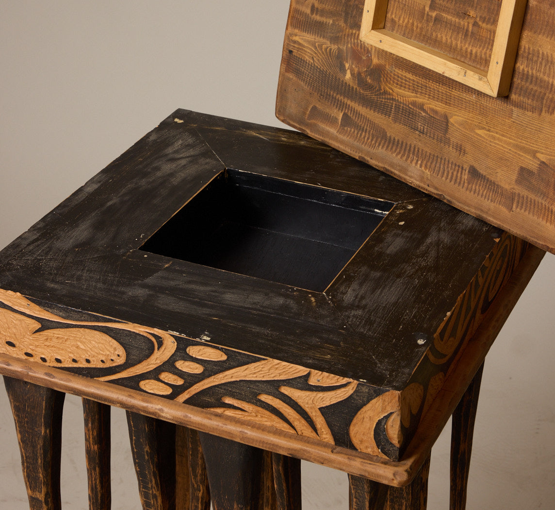 PRIMITIVE SCULPTURAL WOODEN END TABLE