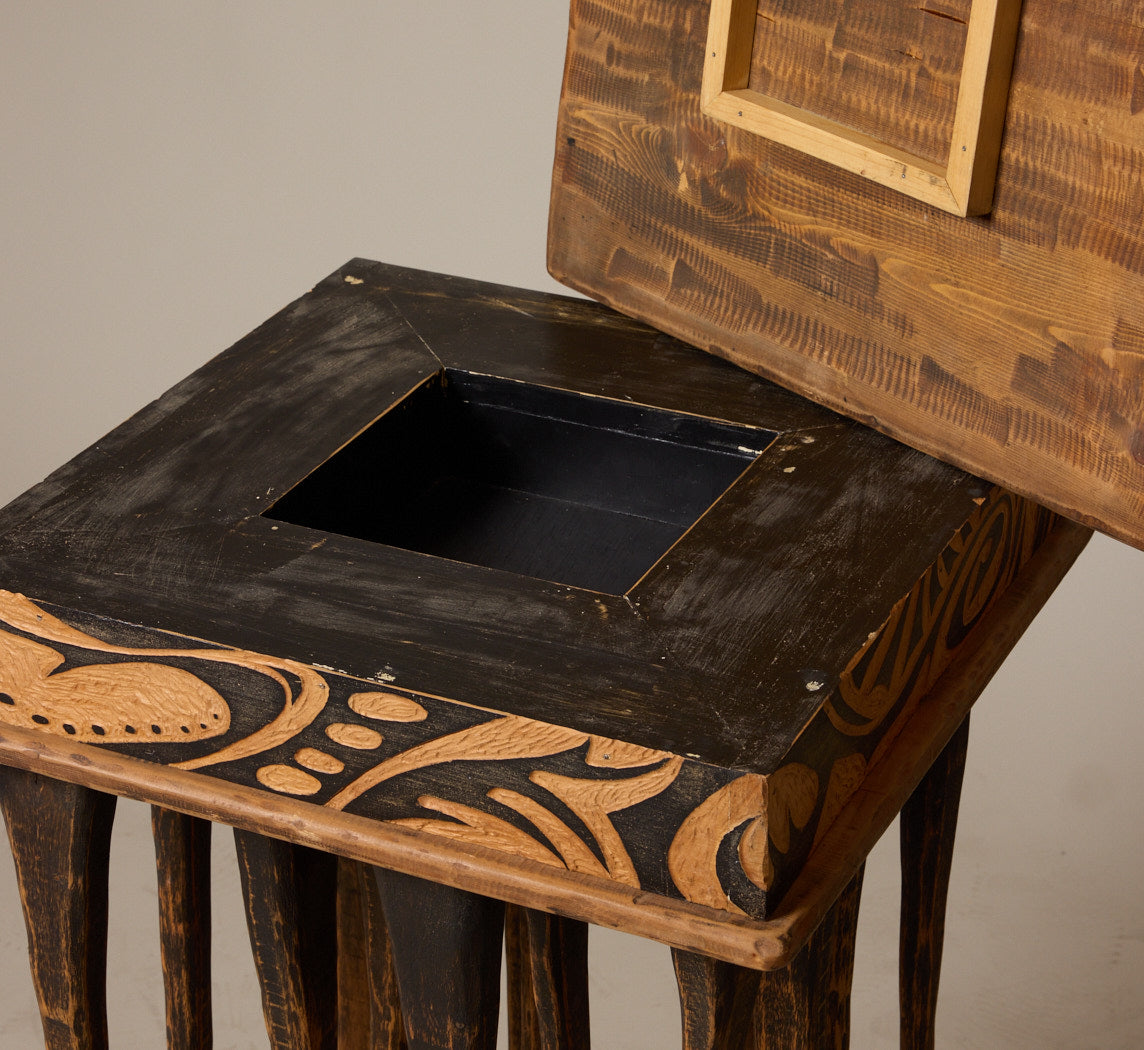 PRIMITIVE SCULPTURAL WOODEN END TABLE