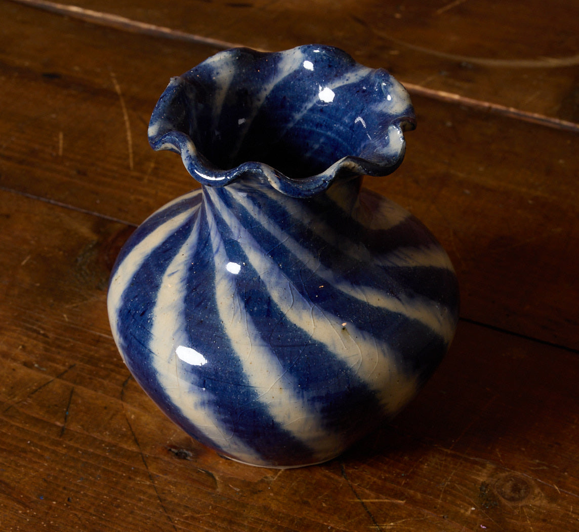STUDIO POTTERY COBALT SWIRL VASE