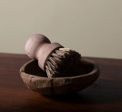 POT AND PAN BRUSH