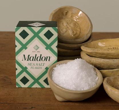 MALDON SALT WITH VINTAGE CIRCULAR SICILIAN VESSEL