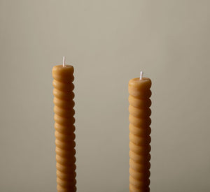 PAIR OF BEESWAX TAPER SWIRL CANDLES