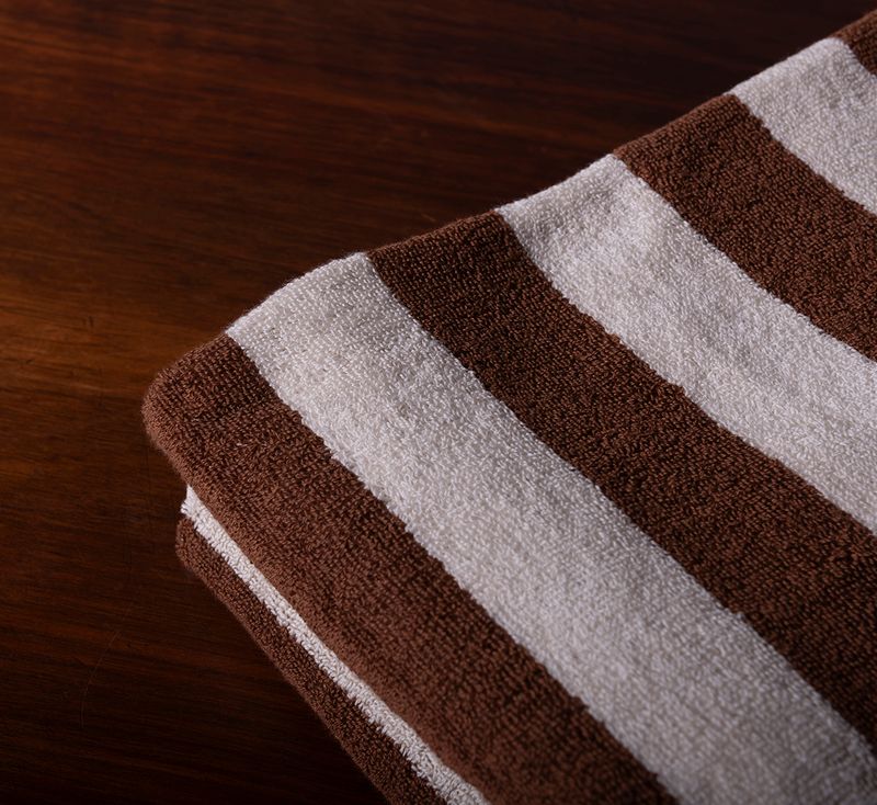 MARIA TOWEL IN BROWN AND CREAM