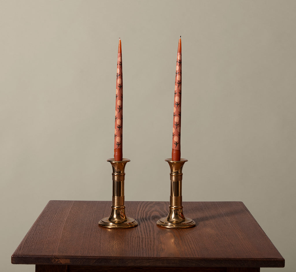 VINTAGE BRASS RIBBED CANDLESTICK HOLDERS