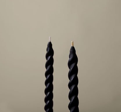 SPIRAL TAPER BEESWAX CANDLE  BLACK