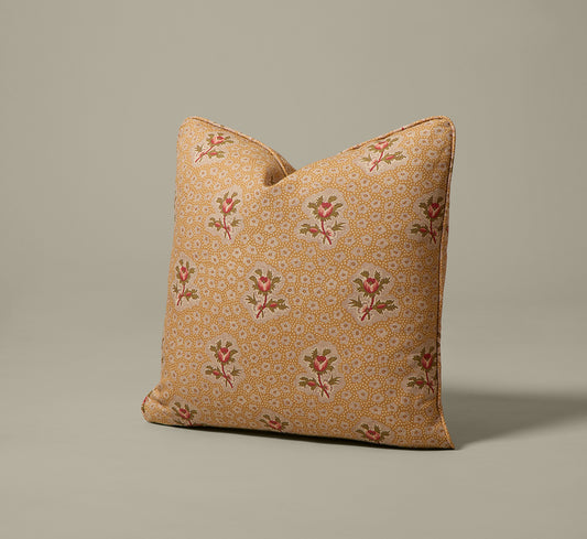 THE LAVINIA PILLOW