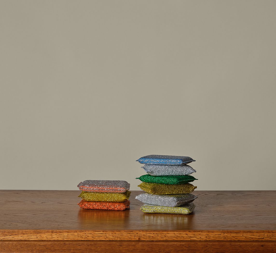METALLIC SPONGES IN BLUE, GREEN AND SILVER