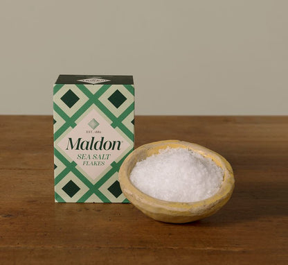 MALDON SALT WITH VINTAGE CIRCULAR SICILIAN VESSEL