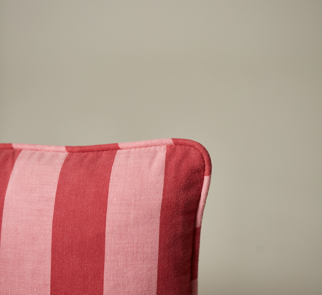 THE CAITLIN PILLOW